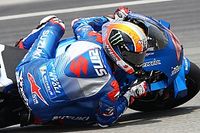 Suzuki marca el paso en el inicio de los test en Qatar