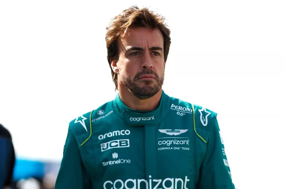 Fernando Alonso, Aston Martin F1 Team 
