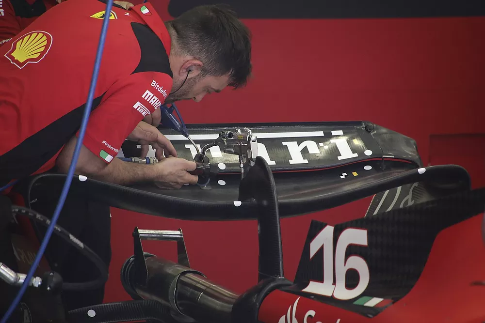 Ferrari SF-23, dettaglio dell'ala posteriore