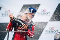 Acosta: "El fin de semana que vaya, bien champán y fiesta; el que no, hay que aceptarlo"