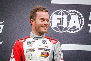 Leuchter domina la Clasificación 2 del WTCR en Nurburgring con doblete de VW