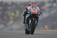 Quartararo lidera un warm up plagado de incidentes 