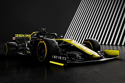 A Renault éppen elkészül az F1-es tesztekre