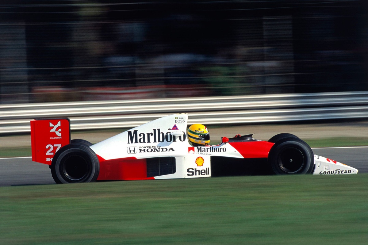 額入りフォト アイルトン・セナ Marlboro F1 ジョーホンダ Amazon.co.jp: ホンダ製ポスター ホンダF1 1990年マルボロ