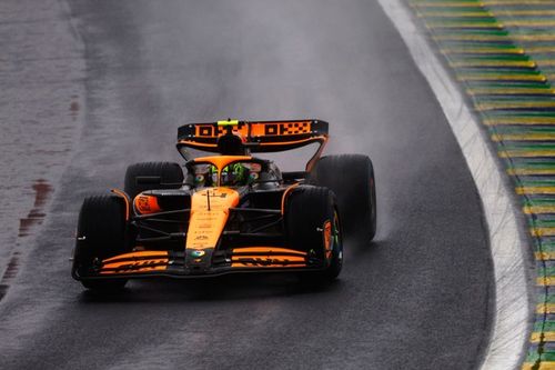 Norris crava pole em quali insano no molhado de Interlagos; Verstappen é 15º