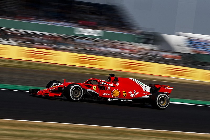 イギリスFP2:ベッテル首位もFP1タイムに届かず。ガスリーはストップ