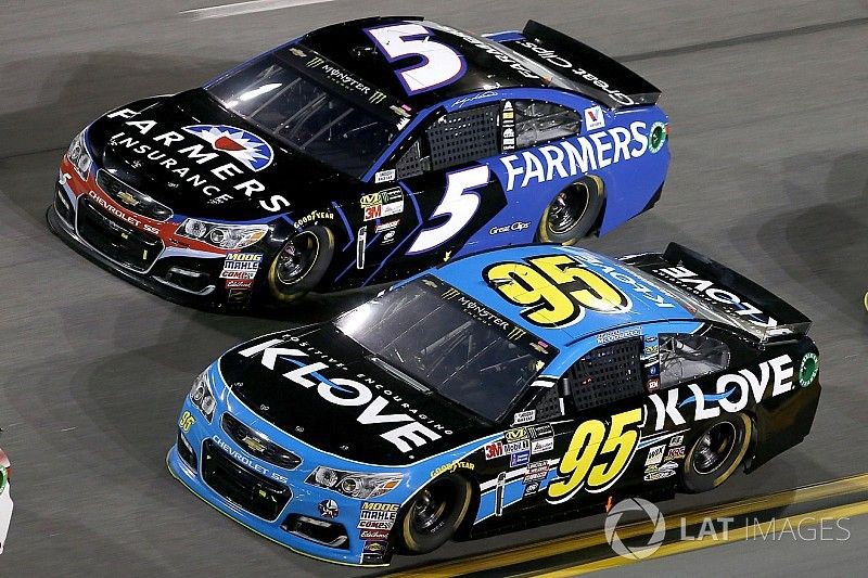 Michael McDowell, Leavine Family Racing Chevrolet Kasey Kahne, Hendrick Motorsports Chevrolet