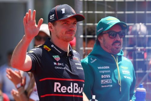 F1: Aston Martin ficou "lisonjeada" com rumores sobre Verstappen