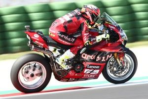 WSBK Misano FT3: Ducati-Duo vorn, Philipp Öttl in den Top 5