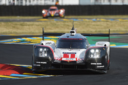 #1 Porsche Team Porsche 919 Hybrid: Neel Jani, Andre Lotterer, Nick Tandy
