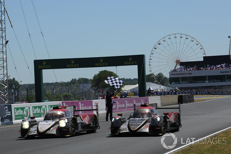 Checkered flag for #37 DC Racing Oreca 07 Gibson: David Cheng, Alex Brundle, Tristan Gommendy and #38 Jackie Chan DC Racing ORECA 07-Gibson: Ho-Pin Tung, Thomas Laurent, Oliver Jarvis