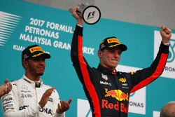 Podyum: Yarış galibi Max Verstappen, Red Bull Racing