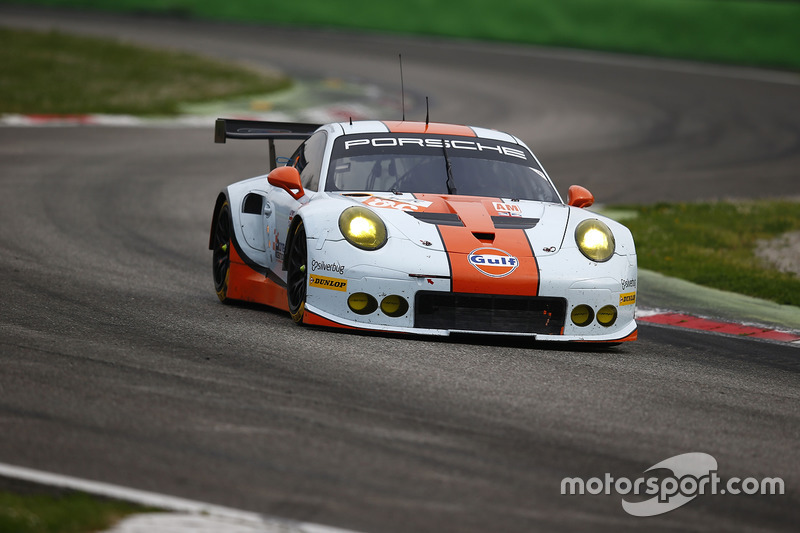 #86 Gulf Racing Porsche 911 RSR: Майкл Вейнрайт, Бен Баркер, Нік Фостер