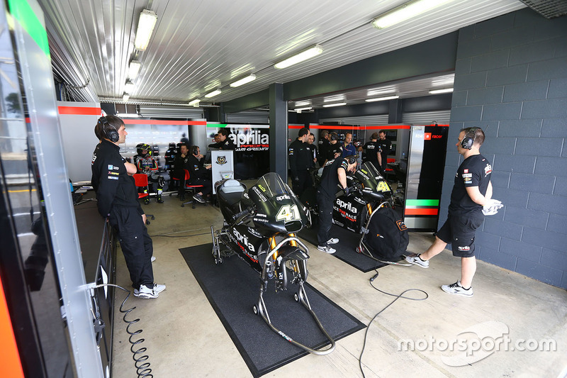 Les motos d'Aleix Espargaro, Aprilia Racing Team Gresini