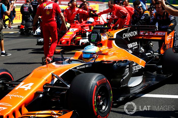  Fernando Alonso, McLaren MCL32