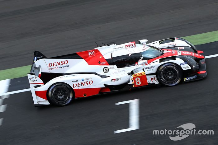 #8 Toyota Gazoo Racing Toyota TS050 Hybrid: Anthony Davidson, Sébastien Buemi, Kazuki Nakajima
