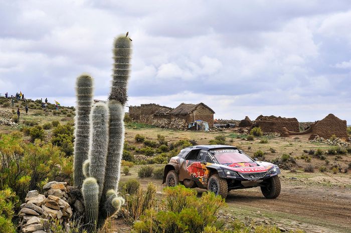 #303 Peugeot Sport Peugeot 3008 DKR: Carlos Sainz, Lucas Cruz