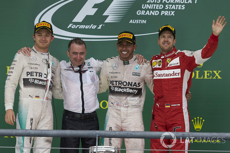 Podium: second place Nico Rosberg, Mercedes F1, Paddy Lowe, Executive Director (Technical), Mercedes AMG, Race winner Lewis Hamilton, Mercedes F1, third place Sebastian Vettel, Ferrari