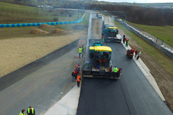 Asfalteringswerkzaamheden op de Hungaroring