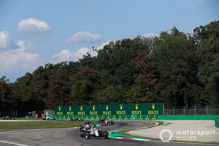 Nicholas Latifi, Williams FW43, Kimi Raikkonen, Alfa Romeo Racing C39