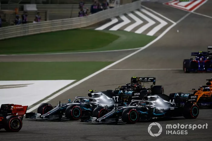 Valtteri Bottas, Mercedes AMG W10, Lewis Hamilton, Mercedes AMG F1 W10