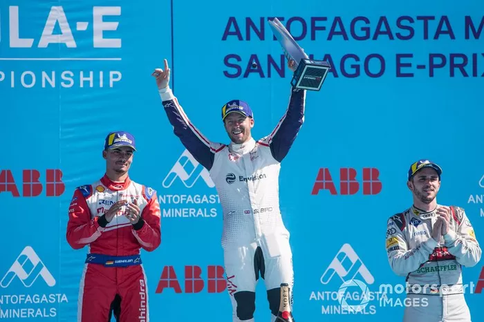 Ganador, Sam Bird, Envision Virgin Racing celebra con Pascal Wehrlein, Mahindra Racing, Daniel Abt, Audi Sport ABT Schaeffler