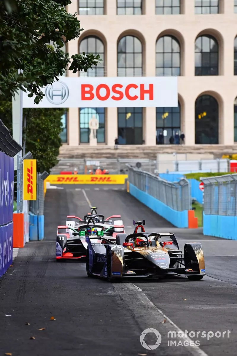 Jean-Eric Vergne, DS Techeetah, DS E-Tense FE21, Lucas Di Grassi, Audi Sport ABT Schaeffler, Audi e-tron FE07