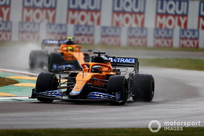 Daniel Ricciardo, McLaren MCL35M, Lando Norris, McLaren MCL35M
