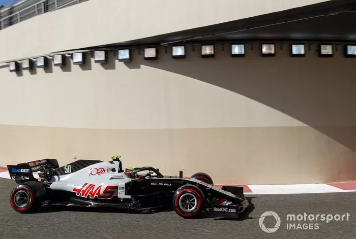 Mick Schumacher, Haas VF-20