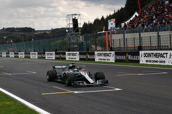 Льюіс Хемілтон, Mercedes AMG F1 W09