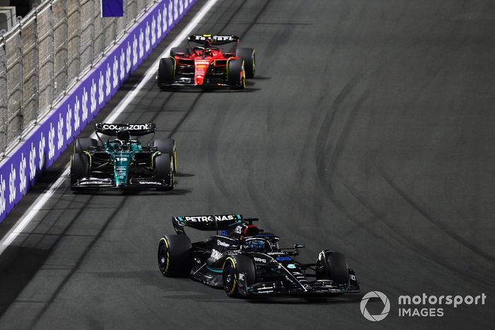 George Russell, Mercedes F1 W14, Lance Stroll, Aston Martin AMR23, Carlos Sainz, Ferrari SF-23