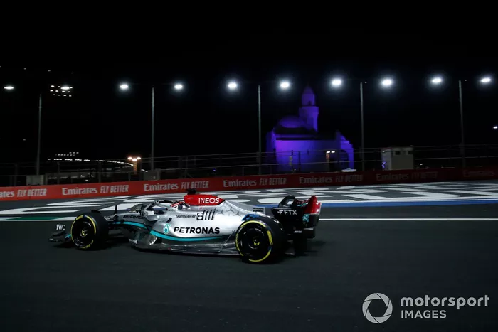 George Russell, Mercedes W13