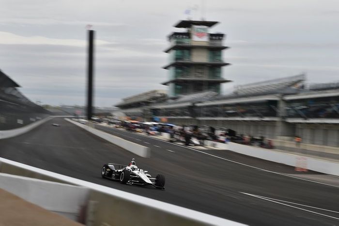 #22 Simon Pagenaud, Menards Team Penske, Team Penske Chevrolet