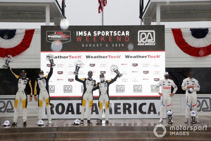 Podio: #4 Corvette Racing Corvette C8.R, GTLM: Oliver Gavin, Tommy Milner, #3 Corvette Racing Corvette C8.R, GTLM: Antonio Garcia, Jordan Taylor, #24 BMW Team RLL BMW M8 GTE, GTLM: John Edwards, Jesse Krohn