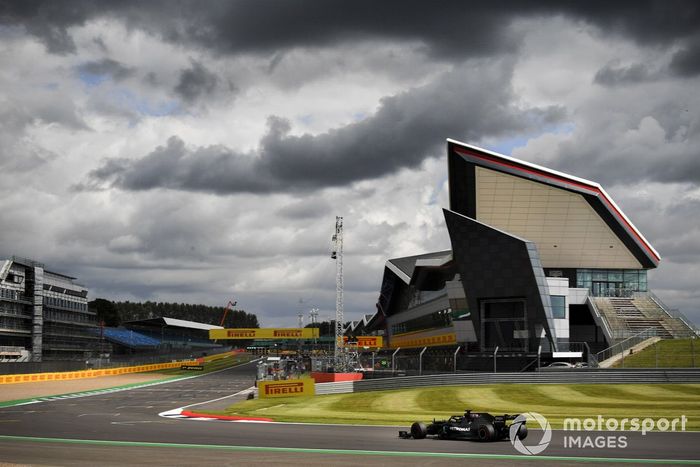 Lewis Hamilton, Mercedes F1 W11