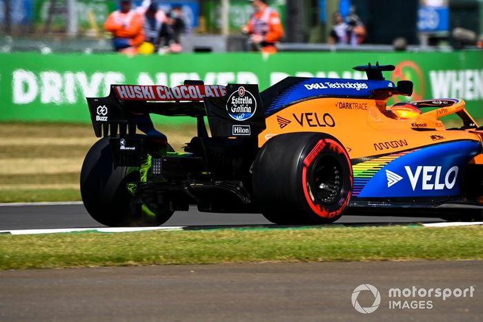 Carlos Sainz Jr., McLaren MCL35