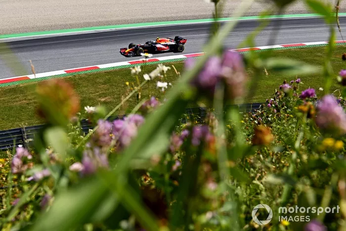 Sergio Pérez, Red Bull Racing RB16B