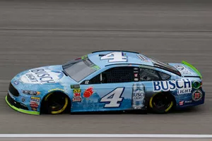 Kevin Harvick, Stewart-Haas Racing, Ford Fusion Busch Light