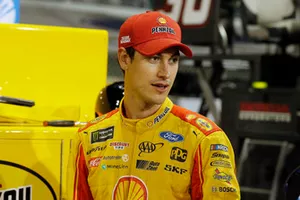 Joey Logano, Team Penske, Ford Fusion Shell Pennzoil