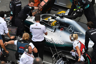 Lewis Hamilton, Mercedes AMG F1 W09 EQ Power+ on the grid