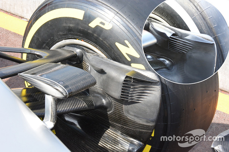 Mercedes AMG F1 Team W07 brake duct detail