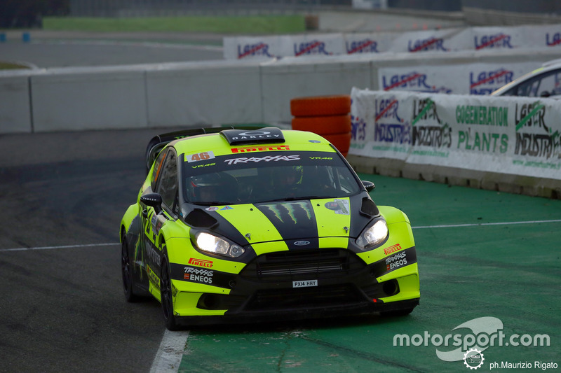 Валентино Россі, Карло Кассіна, Ford Fiesta