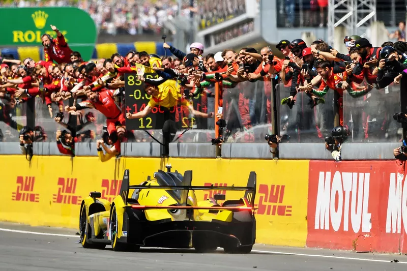 WInners #83 AF Corse Ferrari 499P : Robert Kubica, Yifei Ye, Philip Hanson
