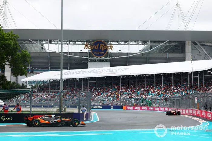 Lando Norris, McLaren, Oscar Piastri