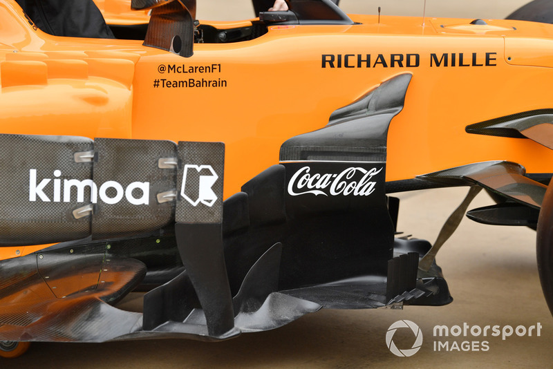 McLaren MCL33, бокові дефлектори