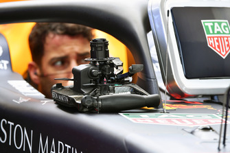 Red Bull Racing RB14 steering wheel