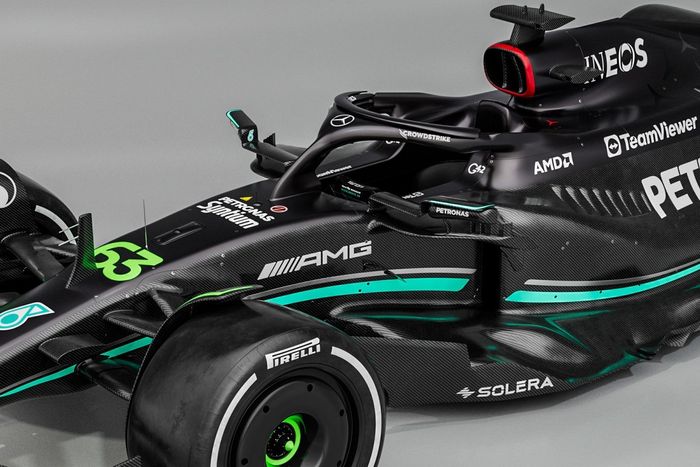 Mercedes W14 detalle