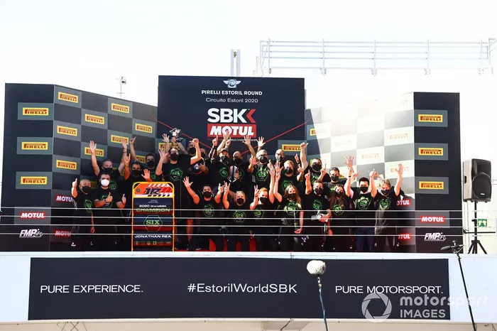 Jonathan Rea, Kawasaki Racing Team Campeón Mundial