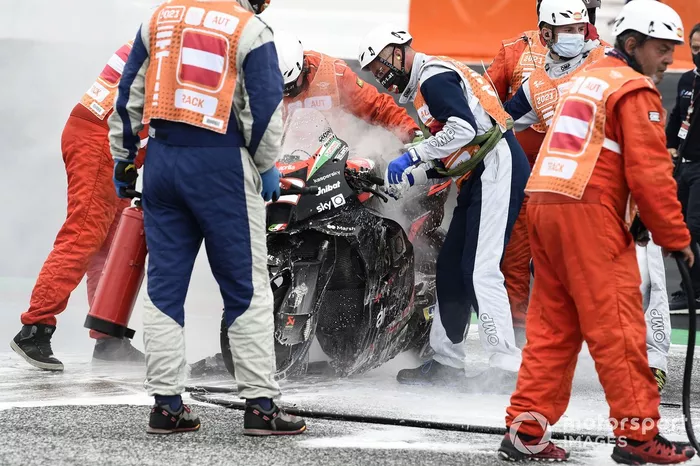 Incendio de las motos de Dani Pedrosa y Lorenzo Savadori