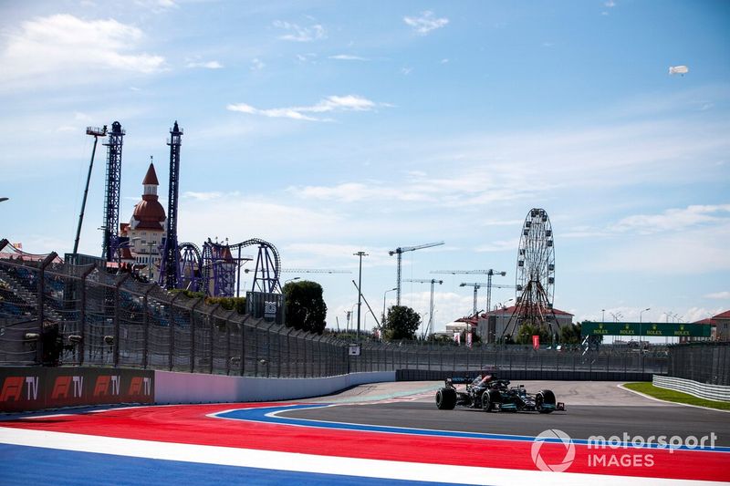 Lewis Hamilton, Mercedes W12